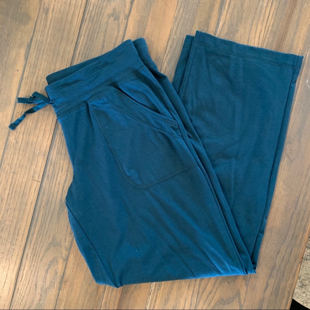 Athletic lounge pants